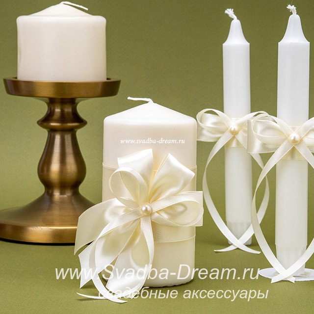 Варианты размещения декора из свеч